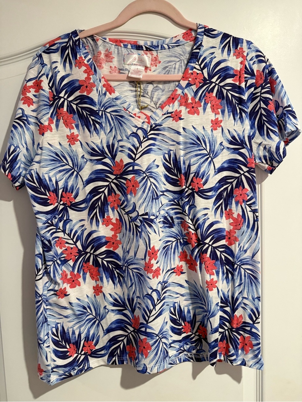 Stella Parker Tee Shirt Large NWT